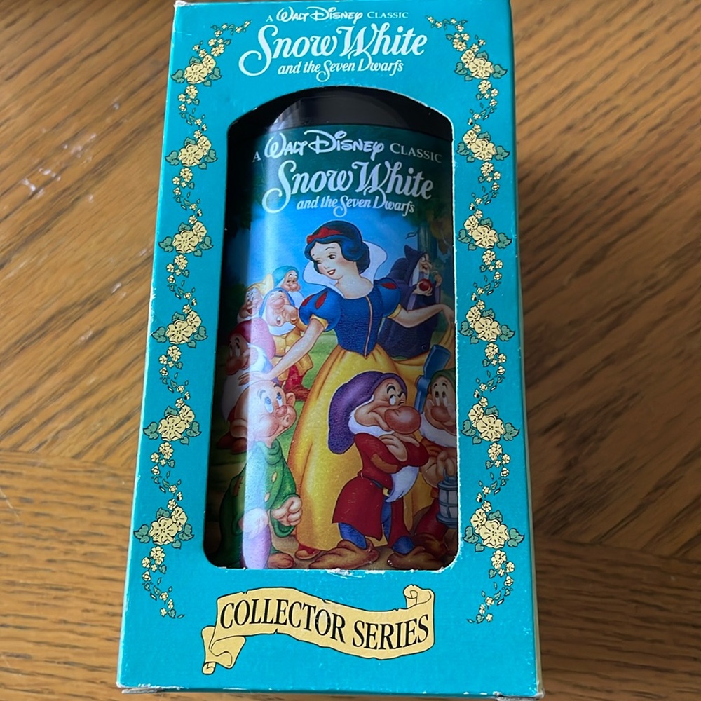 Burger King 1994 Collector Glass, Snow White by Disney